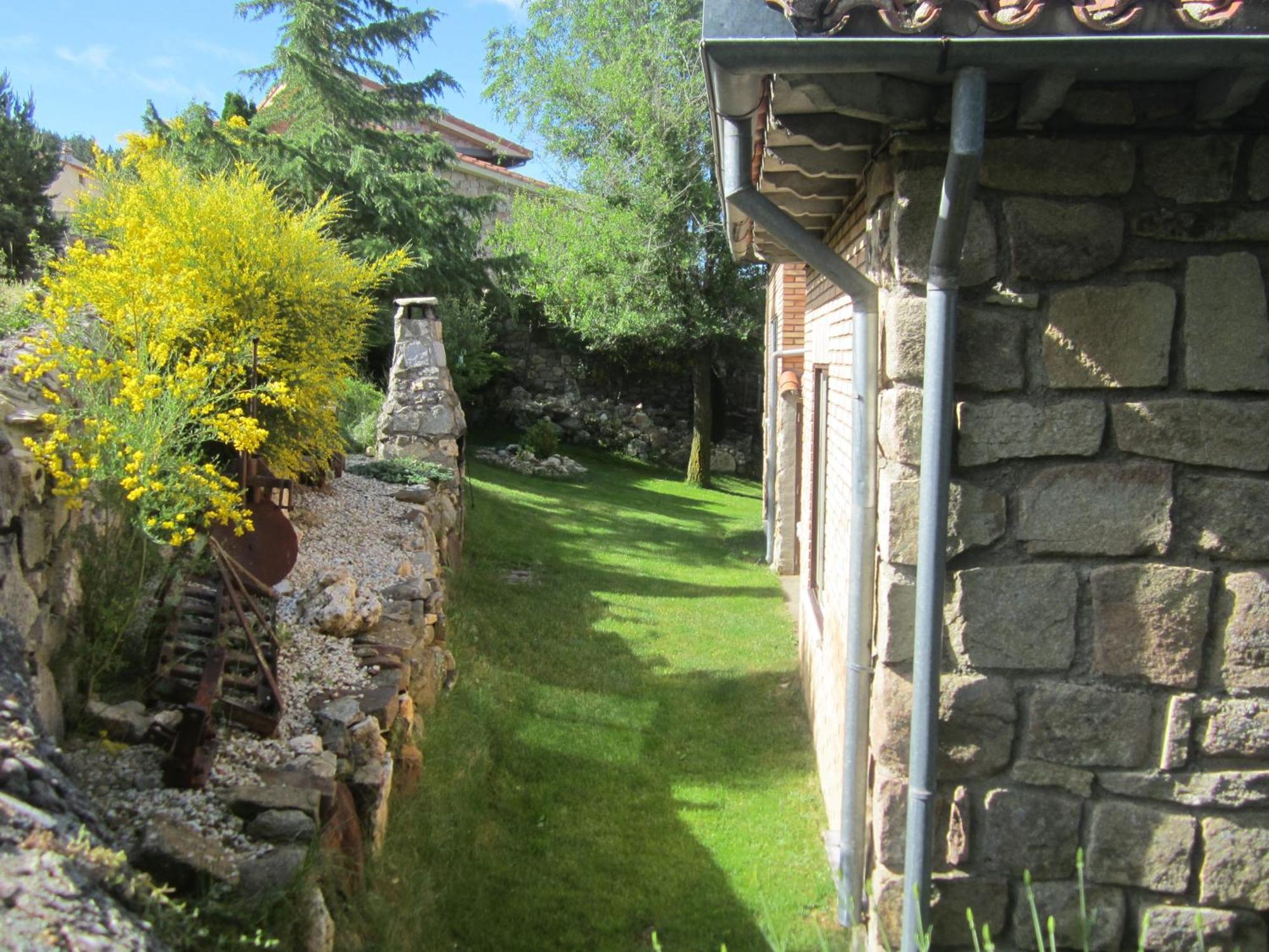 Villa La Ladera Hoyos del Espino Exterior foto